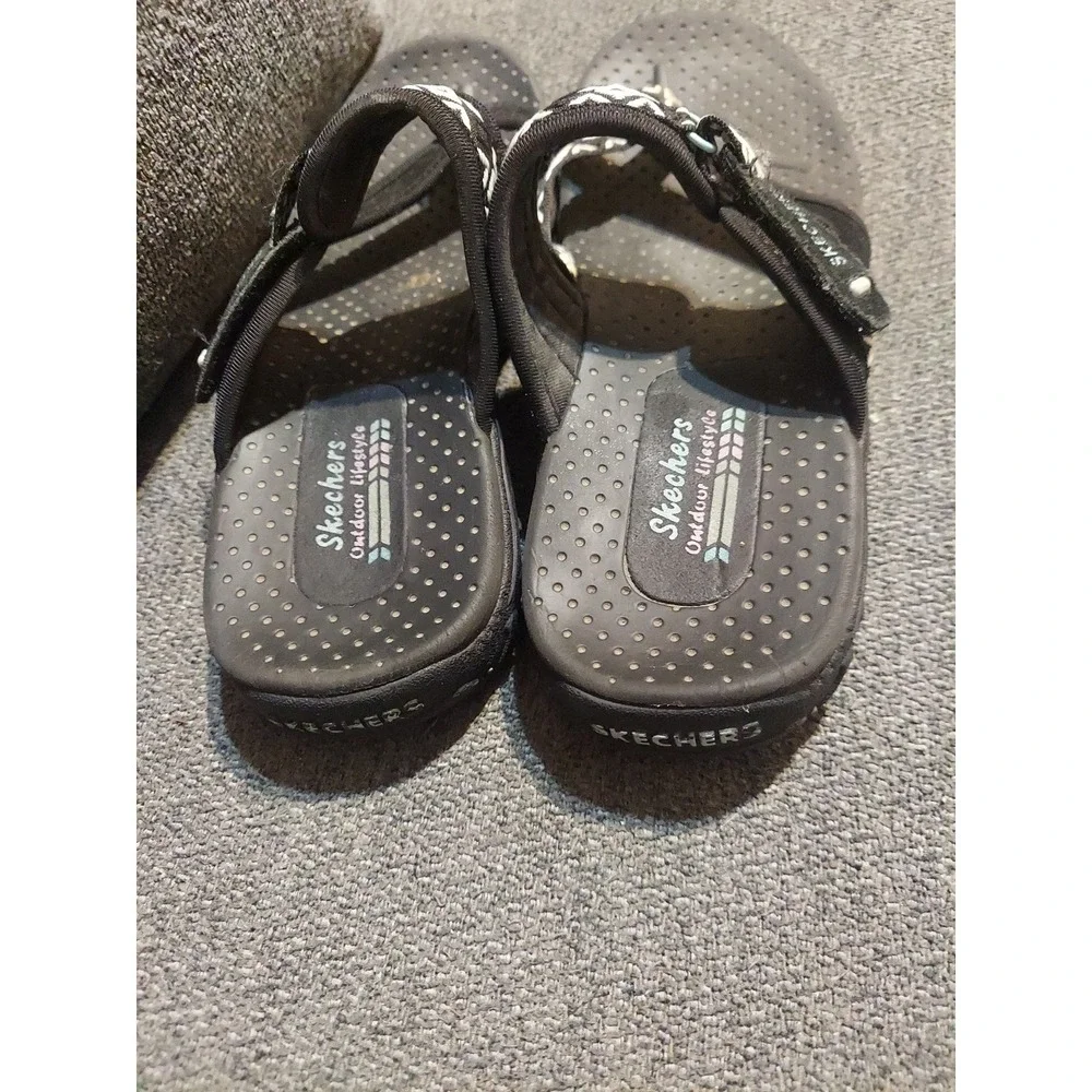 Skechers Outdoor Lifestyle Reggae Trailway Black Toe‎ Ring Sandals Womens Size 8